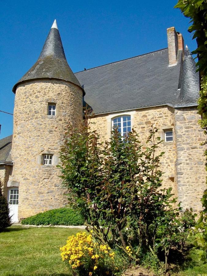 Manoir De La Grand'Cour Bed and Breakfast Soulgé-sur-ouette Buitenkant foto