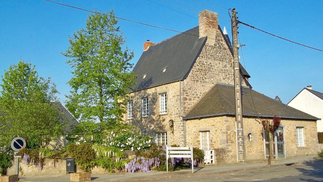 Manoir De La Grand'Cour Bed and Breakfast Soulgé-sur-ouette Buitenkant foto